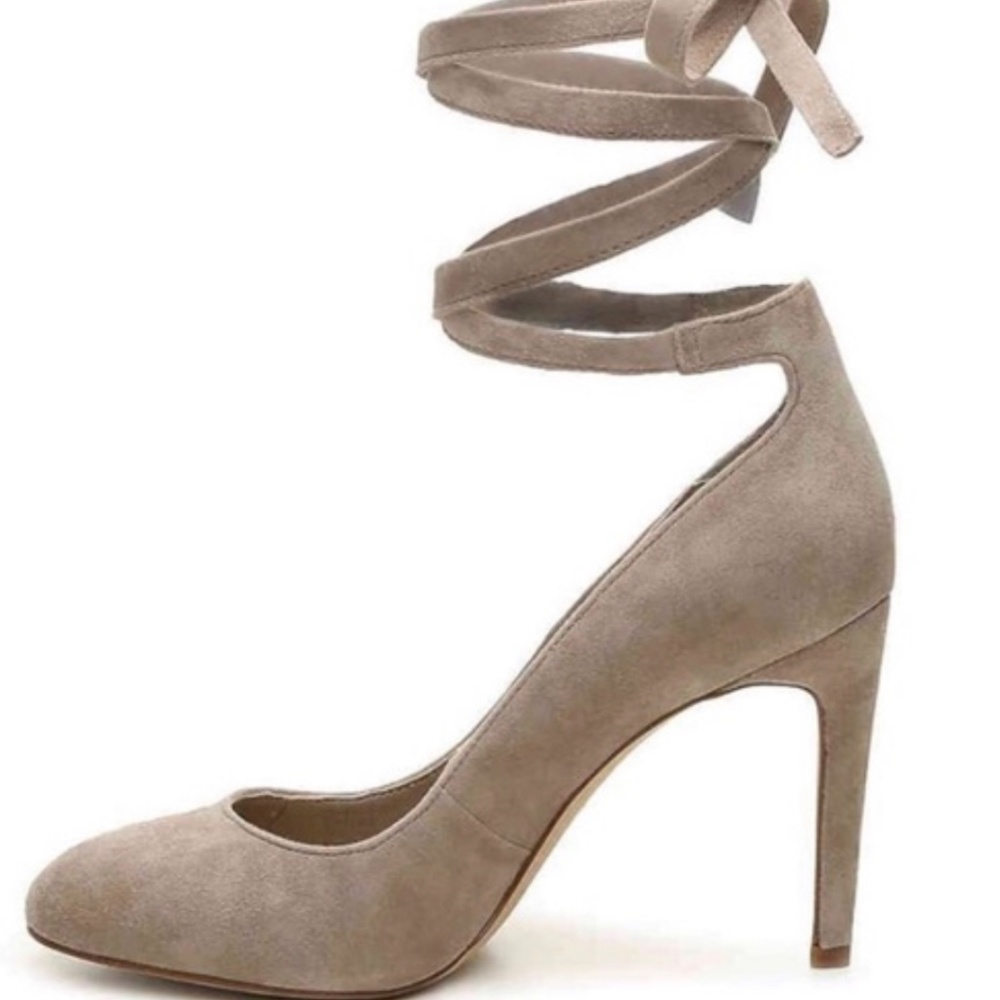 Grey Suede Pump